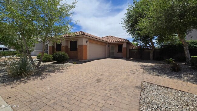 29361 W Amelia Ave in Buckeye, AZ - Building Photo - Building Photo