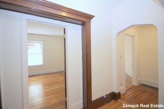 202 Corey Rd, Unit 1 in Boston, MA - Building Photo - Building Photo