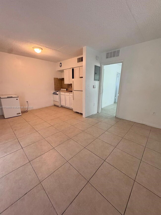 101 NW 29th Ave in Fort Lauderdale, FL - Building Photo - Building Photo