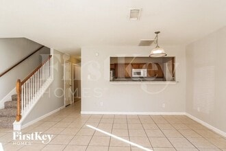 3007 La Estancia Ln in Houston, TX - Building Photo - Building Photo