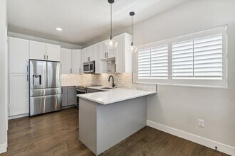 2478 S Delaware St in Denver, CO - Building Photo - Building Photo