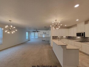 7621 Lorca in Boerne, TX - Building Photo - Building Photo