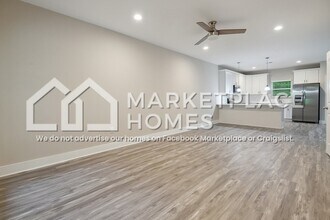 3413 Durham Ln in Charlotte, NC - Building Photo - Building Photo