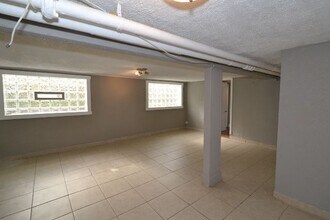 2043 N Avers Ave, Unit J06P in Chicago, IL - Foto de edificio - Building Photo