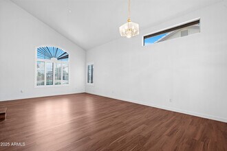 8121 W Rue De Lamour in Peoria, AZ - Building Photo - Building Photo