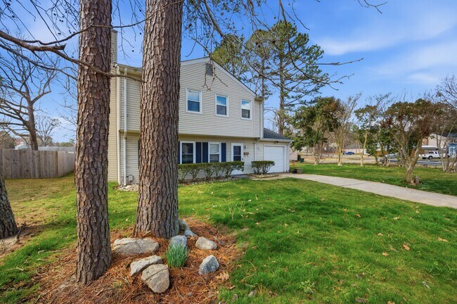 25 Chowan Pl in Newport News, VA - Building Photo - Building Photo