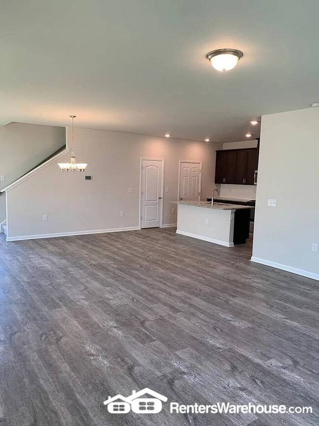 112 Boone Lake Way in Fuquay Varina, NC - Building Photo - Building Photo