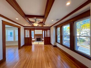 14 White St in Arlington, MA - Building Photo - Building Photo