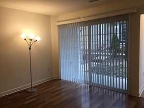 2724 Hidden Dr in St. Francis, WI - Building Photo - Building Photo