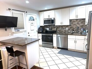 421 Hope St in Stamford, CT - Building Photo - Building Photo