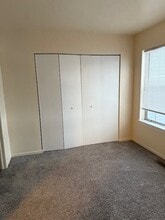 1334 Arlington Ct in Geneva, IL - Building Photo - Building Photo