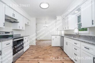 805 S 7th St in Ozark, MO - Building Photo - Building Photo