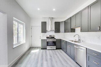 115 Linden Ave in San Bruno, CA - Building Photo - Building Photo
