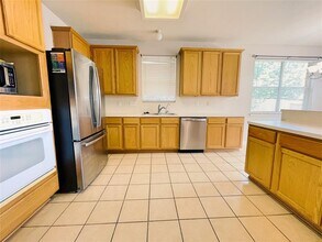 2059 Carlisle Castle Dr in New Braunfels, TX - Building Photo - Building Photo