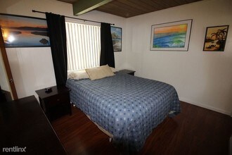 1812 Hornblend St-Unit -#F in San Diego, CA - Building Photo - Building Photo