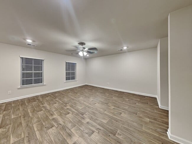 96 Salers Ln in Columbia, SC - Foto de edificio - Building Photo