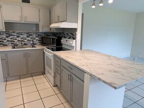 64 Waterford D in Delray Beach, FL - Building Photo - Building Photo