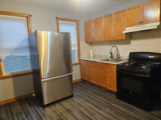 property at 8 Navillus Ter