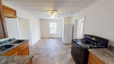 359 Carney St in Drayton, SC - Building Photo - Building Photo