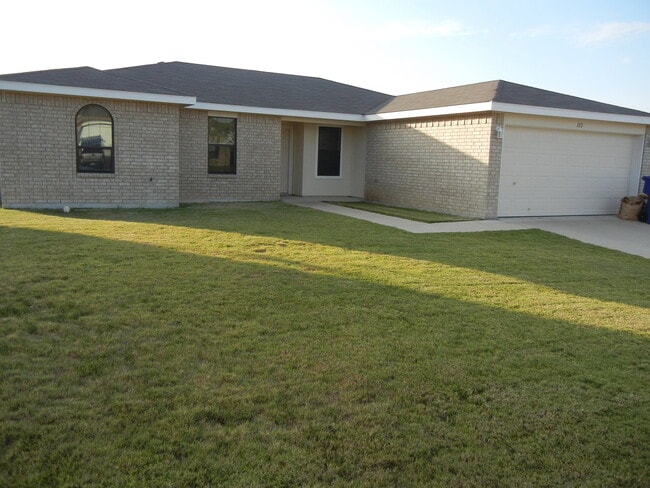 property at 1113 Katelyn Cir