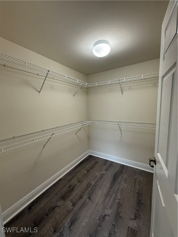 property at 2913 Tuscan Dr