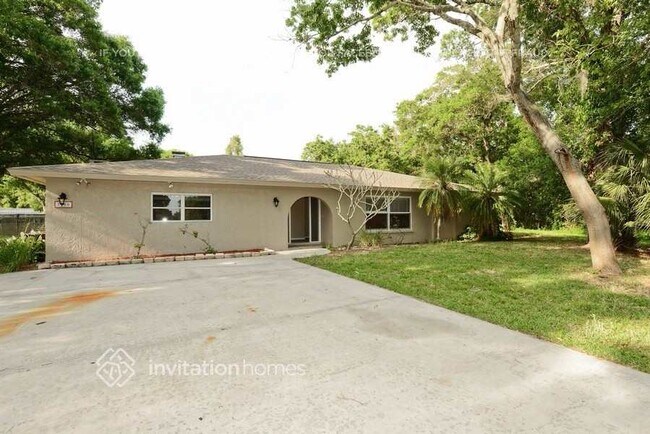 property at 5100 Summerwood Ct