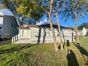 512 W Davis St in McKinney, TX - Building Photo - Building Photo