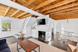 1 Winslow Ave in Scituate, MA - Building Photo - Building Photo