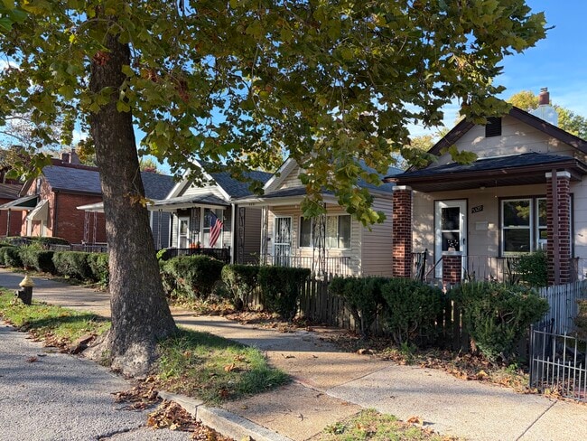 5331 Arsenal St in St. Louis, MO - Foto de edificio - Building Photo