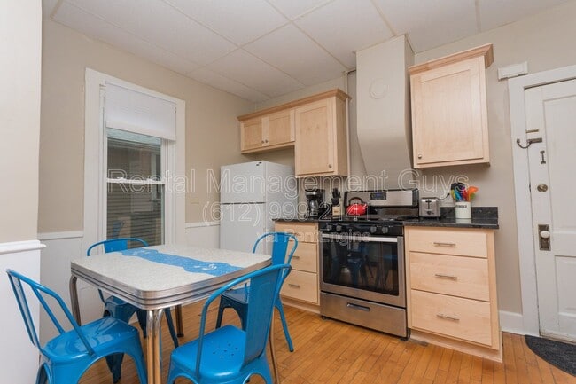 property at 713 26th Ave S