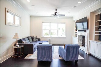 175 Sampson St NE in Atlanta, GA - Building Photo - Building Photo
