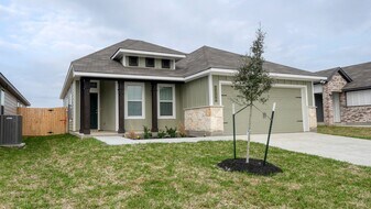 2220 John Ross Ct in Bryan, TX - Building Photo