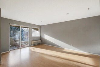 639 N Riverpoint Blvd in Spokane, WA - Building Photo - Building Photo