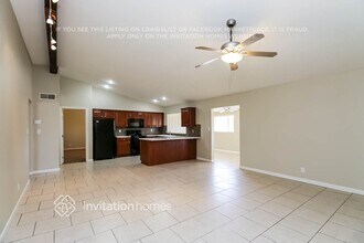 2412 S Cottonwood Dr in Tempe, AZ - Building Photo - Building Photo