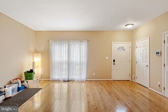 2568 Sylvan Moor Ln in Woodbridge, VA - Building Photo - Building Photo