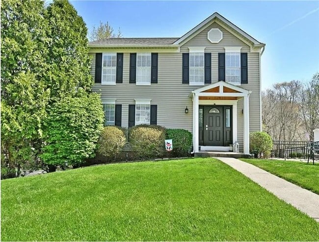 290 Shady Glen Dr
