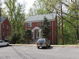 Roanoke Avenue Apartments