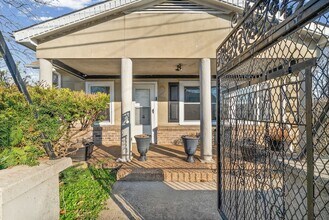 211 St John St in Clarksville, TN - Building Photo - Building Photo