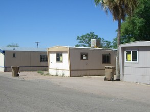 Fifth Avenue MHP in Apache Junction, AZ - Building Photo - Building Photo