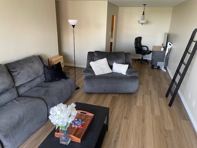 property at 900 Saturn Dr