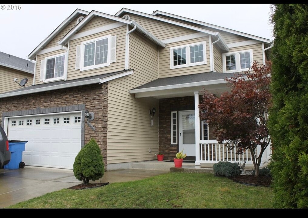 2185 N P St in Washougal, WA - Building Photo