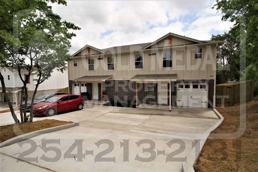 516 Raymond St in Killeen, TX - Building Photo