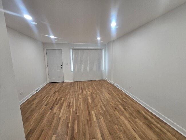9252 S Halsted St in Chicago, IL - Building Photo - Building Photo