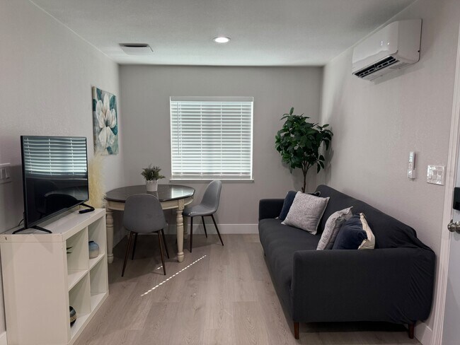 property at 52 S 10th St