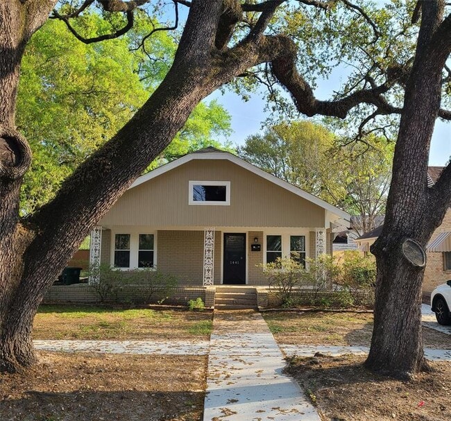 property at 1441 Lawson St