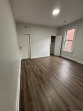 81 W Main St in Meriden, CT - Building Photo - Building Photo
