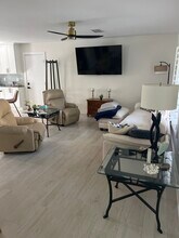 27251 Patrick St in Bonita Springs, FL - Foto de edificio - Building Photo