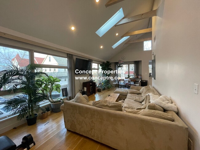 property at 41 Thornton St