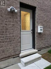 60 Souter Dr in Whitby, ON - Building Photo - Building Photo