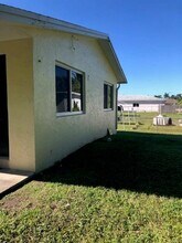 2417-2419 Garfield St in Hollywood, FL - Foto de edificio - Building Photo